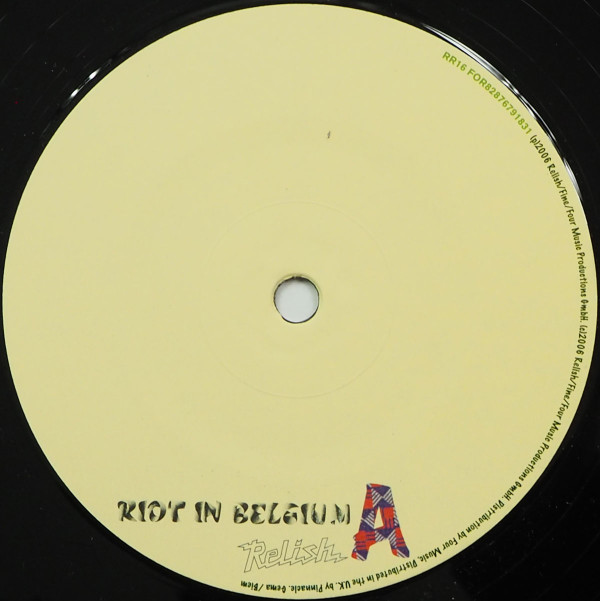 Riot In Belgium - The Acid Never Lies | Relish Records (RR16) - 3