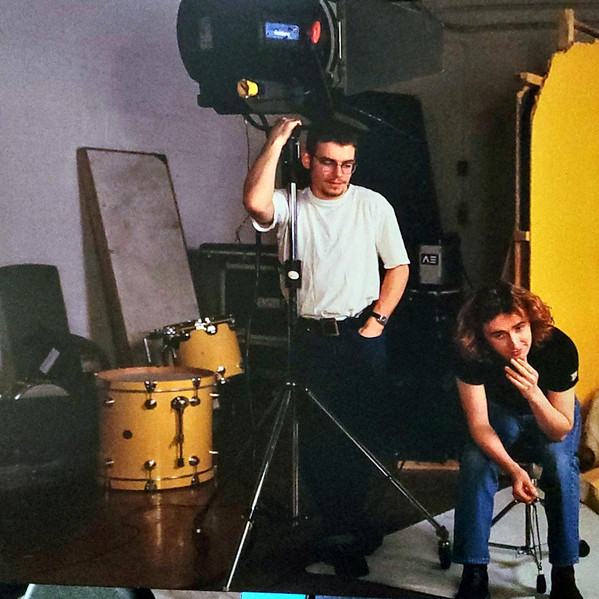 The Cranberries - Remembering Dolores | UMe (4524845) - 2 The Cranberries - Remembering Dolores | UMe (4524845) - 2