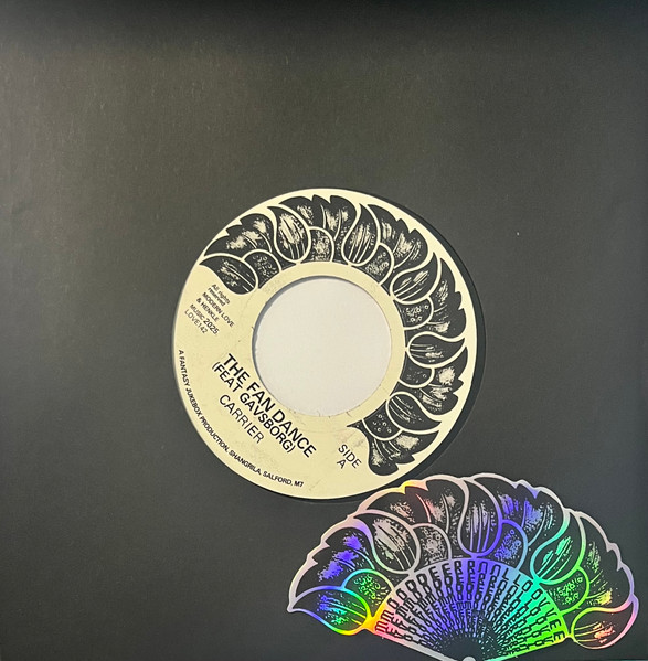 Carrier - The Fan Dance | Modern Love (LOVE142)