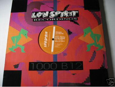 King Bee Feat. Prhyme - Party People In The House | Low Spirit Recordings (EFA 04002-02 MS)