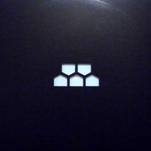 Randomer & Cadans - Pyramid / Anchor | Neighbourhood (HOOD001)