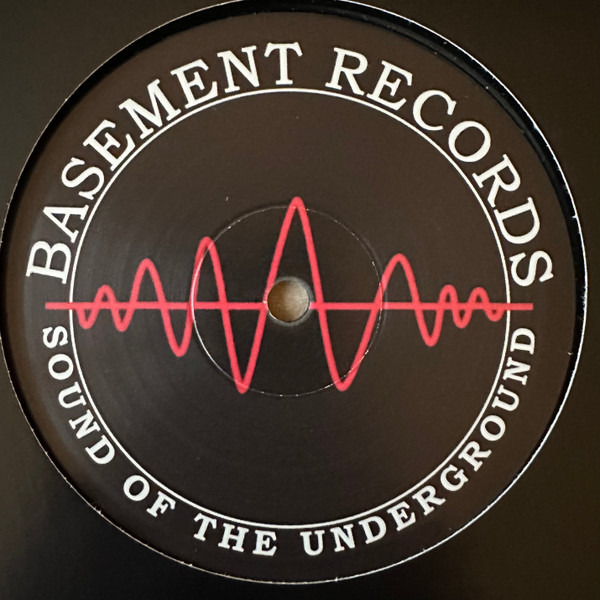 Top Buzz & Swankout - Livin' In Darkness | Basement Records (BRSS080) - 2