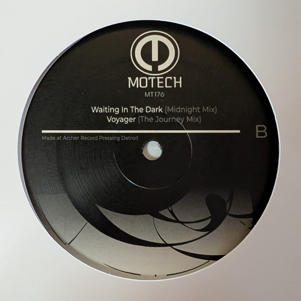 DJ 3000 - Waiting In The Dark EP | Motech (MT176) - 3 DJ 3000 - Waiting In The Dark EP | Motech (MT176) - 3