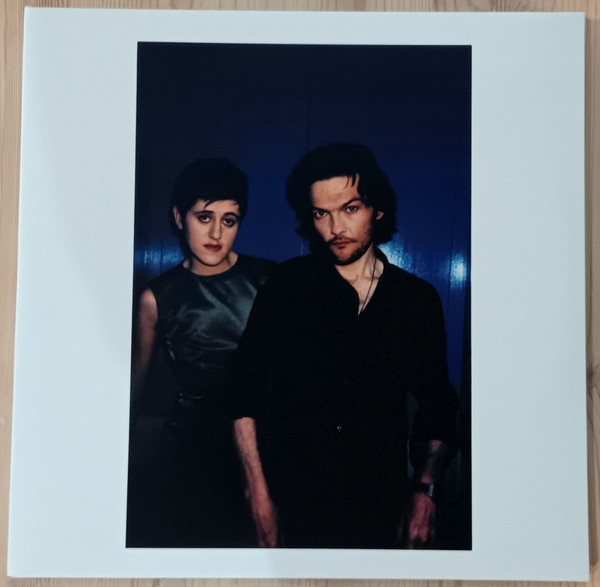 Everything But The Girl - The Best Of Everything But The Girl | Buzzin' Fly Records (EBTG018V) - main