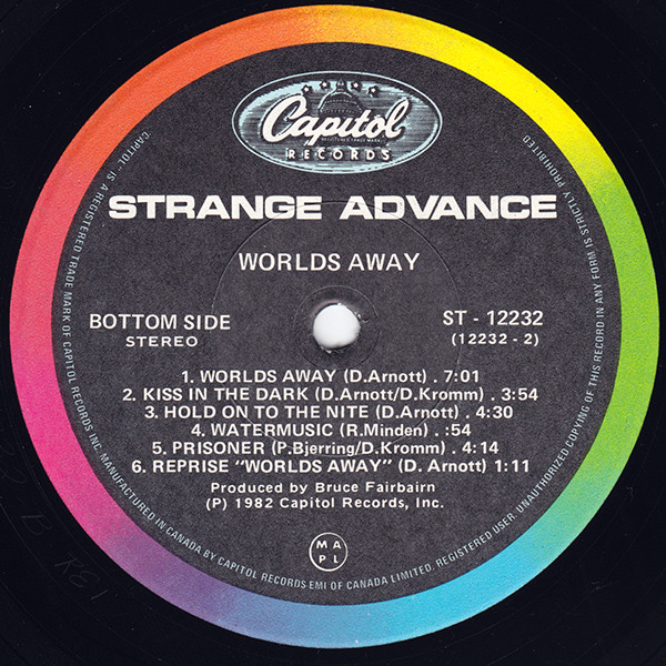 Strange Advance - Worlds Away | Capitol Records (ST 12232) - 4 Strange Advance - Worlds Away | Capitol Records (ST 12232) - 4