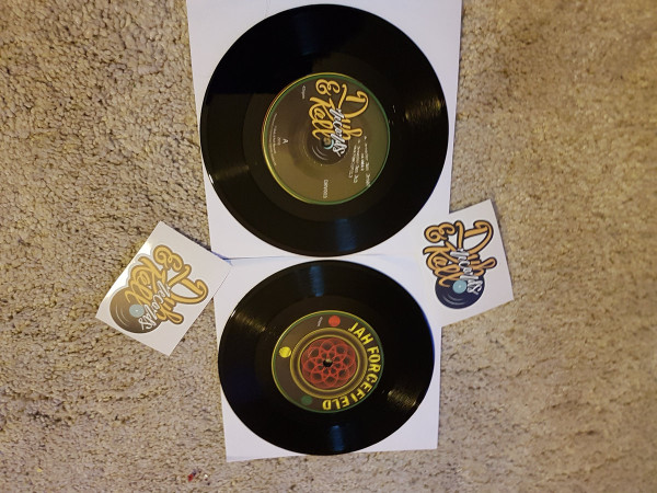 Dan Man & Jah Forcefield - Dreader Dan Dread | Dub & Roll Records (DRV003) - 2