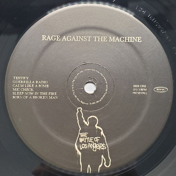Rage Against The Machine - The Battle Of Los Angeles | Epic (19075851191) - 3