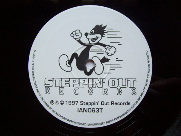 Red Rhythm - Shout | Steppin' Out Records (IAN063T) - 3