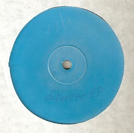 A. Paul & DJ Ferro - Squeeze Gently EP | Squeeze (SQUEEZE001)