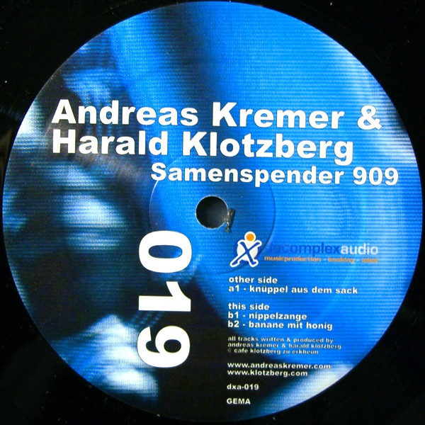 Andreas Kremer & Harald Klotzberg - Samenspender 909 | Decomplex Audio (dxa-019) - 2 Andreas Kremer & Harald Klotzberg - Samenspender 909 | Decomplex Audio (dxa-019) - 2