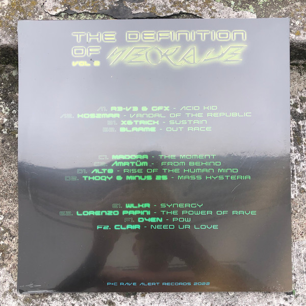 Various - The Definition Of Neorave Vol.2 | Rave Alert Records (RAVE20) - 3
