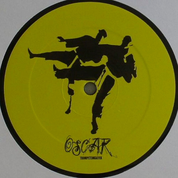 Oscar - Trompetenkaefer | KarateKlub (KK031)