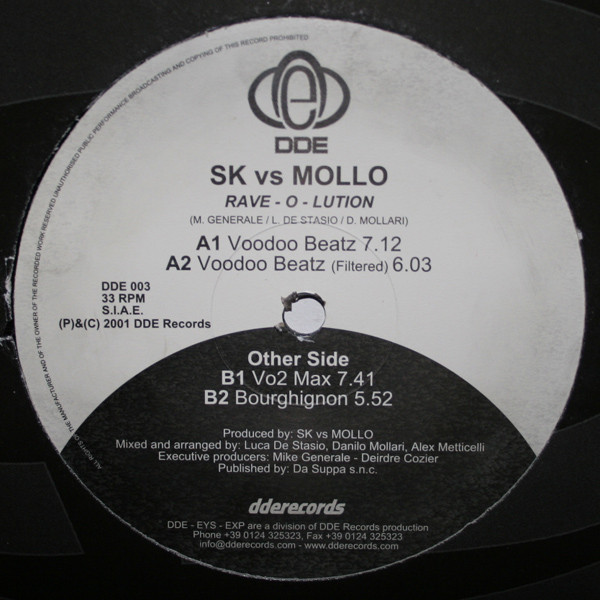 SK vs Mollo - Rave-O-lution | DDE (DDE 003) - main