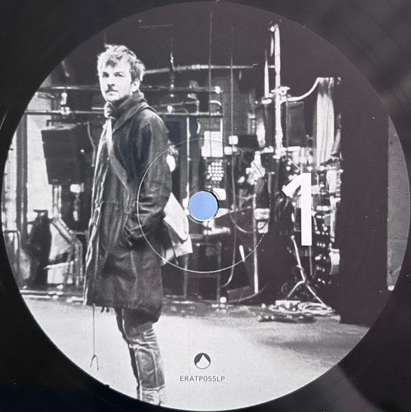 Nils Frahm - Spaces | Erased Tapes Records (ERATP055LP) - 3