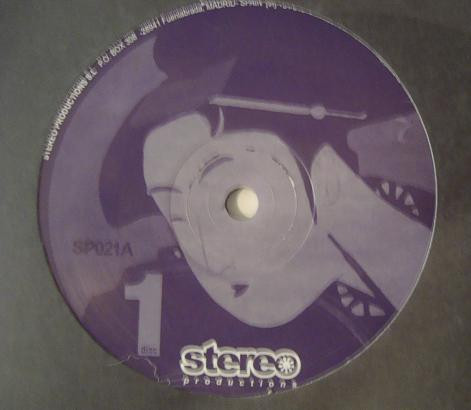 Moth Feat. Engelina - Foxy (Part 1) | Stereo Productions (SP021A)