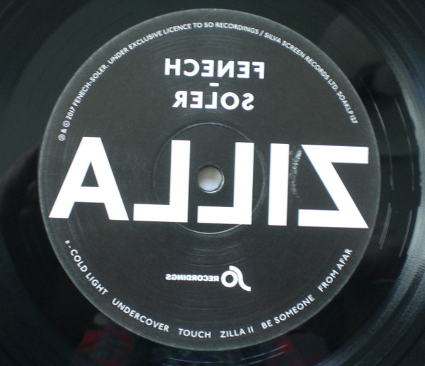 Fenech Soler - Zilla | So Recordings (SOAKLP 137) - 4 Fenech Soler - Zilla | So Recordings (SOAKLP 137) - 4