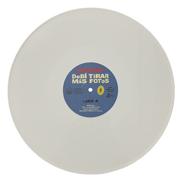 Bad Bunny - Debí Tirar Más Fotos | Rimas Entertainment (none) - 4