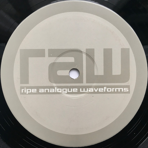 Guy McAffer - RAW 009 | Ripe Analogue Waveforms (RAW) (RAW 009) - 2 Guy McAffer - RAW 009 | Ripe Analogue Waveforms (RAW) (RAW 009) - 2
