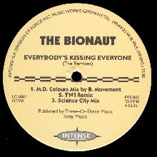 The Bionaut - Everybody's Kissing Everyone (The Remixes) | Intense Recordings (INS 006) - 4