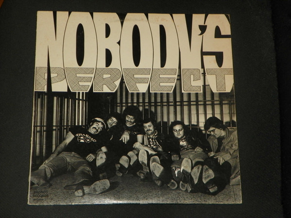 Par Four - Nobody's Perfect | Bronco Records (BR 612008)