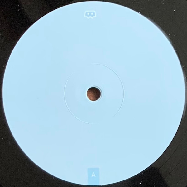 Andrea - Due In Color | Ilian Tape (ITLP14) - 4