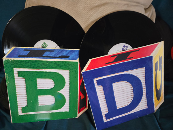 Atmosphere - Jestures | Rhymesayers Entertainment (RSE0417-1) - 4