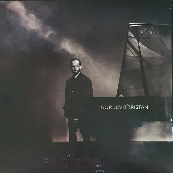 Igor Levit - Tristan | Sony Classical (19439943511) - main