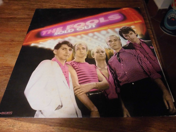 The Fools - Sold Out | EMI America (3C064 86131)