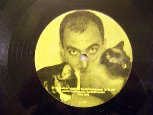 Nigel Richards - The Medley / Hard Life | Sixeleven Records (611-09) - 4