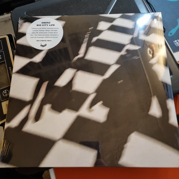 Smerz - Big City Life | Escho (ESC203) Smerz - Big City Life | Escho (ESC203)