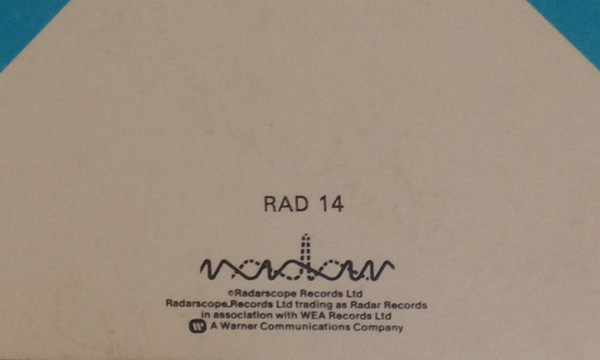 Elvis Costello & The Attractions - Armed Forces | Radar Records (RAD 14) - 3 Elvis Costello & The Attractions - Armed Forces | Radar Records (RAD 14) - 3