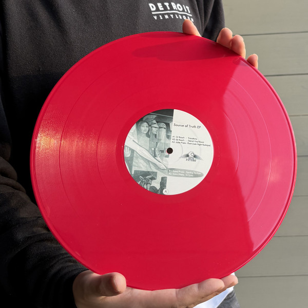 DJ Roach / Isaac Prieto - Source Of Truth EP | Detroit Vinyl Room (006) - 2