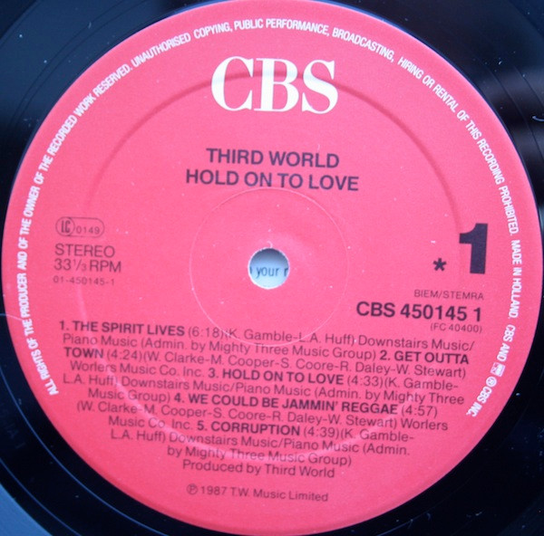 Third World - Hold On To Love | CBS (CBS 450145 1) - 3 Third World - Hold On To Love | CBS (CBS 450145 1) - 3