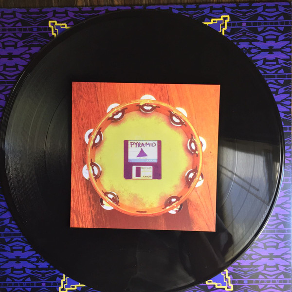 Virginia - Blue Pyramid | Dark Entries (DE-181) - 3