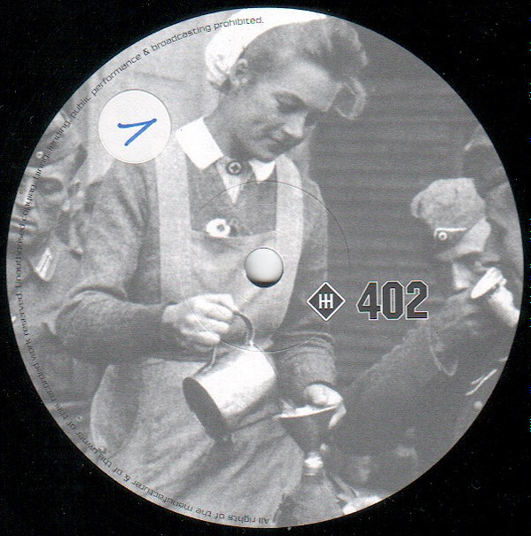 7.11 - Recording Frequency Standard | Haunebu III (HNB 402) - 3