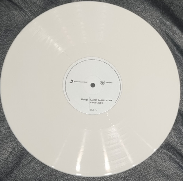 Mango - La Mia Ragazza È Un Gran Caldo | Sony Music (7032484338425) - 3