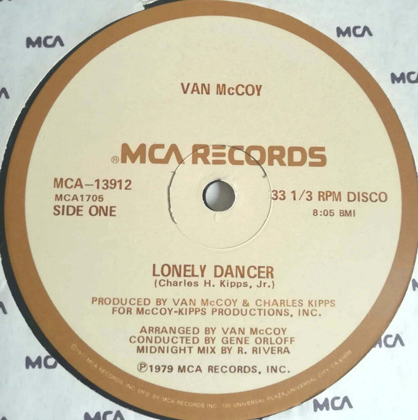 Van McCoy - Lonely Dancer | MCA Records (MCA-13912)