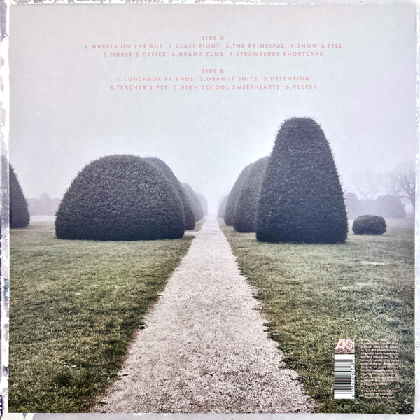 Melanie Martinez - K-12 (Baby Pink & Milky Clear, Half & Half Vinyl) | Atlantic (075678657481) - 3