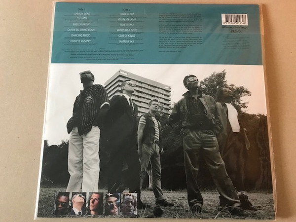 Desmond Dekker And The Specials - King Of Kings | Music On Vinyl (MOVLP2722) - 2