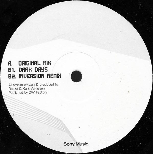 Poltertec - Makumania | Sony Music (672051/6) - 2 Poltertec - Makumania | Sony Music (672051/6) - 2