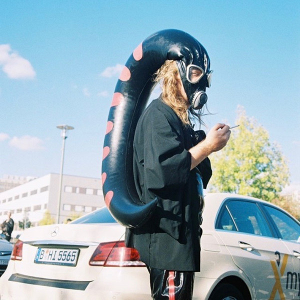 Comander  R - Heilerden | RRECORDS (0798190167589)