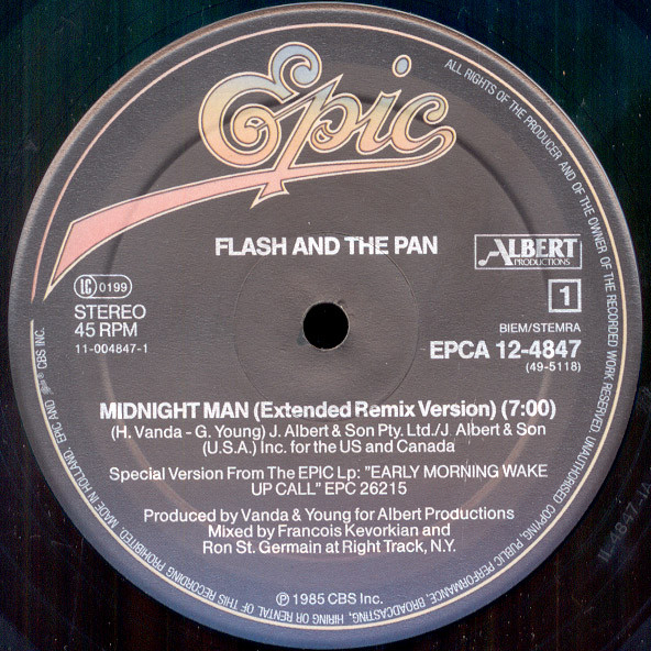Flash & The Pan - Midnight Man (Extended Remix Version) | Epic (EPCA 12-4847) - 3