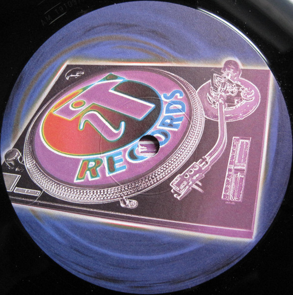 House Negro Feat. DJ Melvin - Nobody's Chant | iT Records (ITR014) - 4