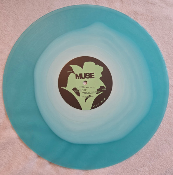 Jimin - Muse | Bighit Music (BHE0416) - 4 Jimin - Muse | Bighit Music (BHE0416) - 4