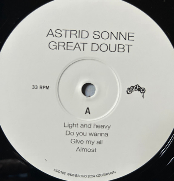 Astrid Sonne - Great Doubt | Escho (ESC192) - 3