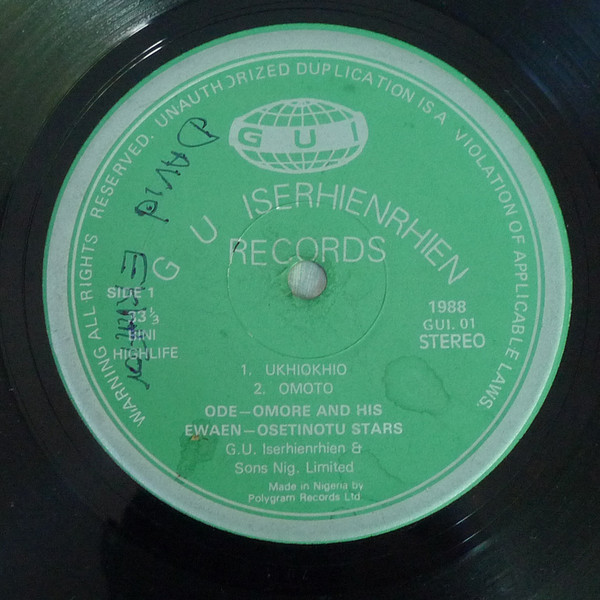 Odomore Osarenren And Ẹwaẹn Ọsẹtin Stars - Ọyọetigbe - The Birth Of A Child | G.U. Iserhienrhien & Sons Nigeria Ltd (GUI. 01) - 3