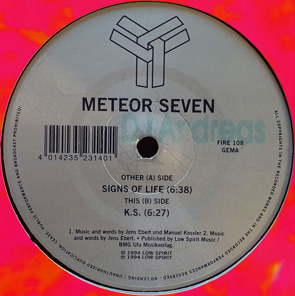 Meteor Seven - Signs Of Life | Fire Recordings (FIRE 108) - 3