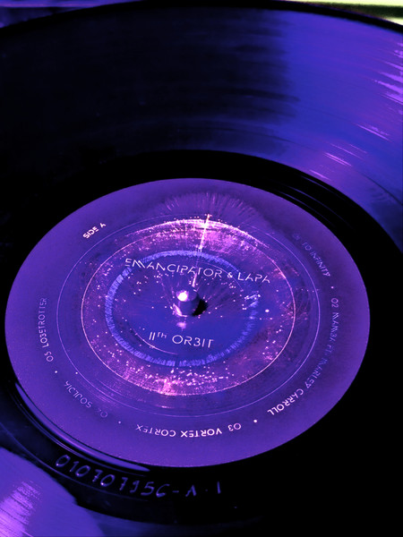 Emancipator & Lapa - 11th Orbit | Loci Records (09552770) - 4