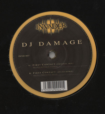 DJ Damage - First Contact | Invader Recordings (INVD 007)