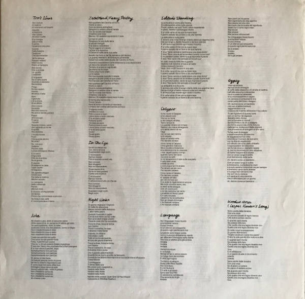 Suzanne Vega - Solitude Standing | A&M Records (395136-1) - 9